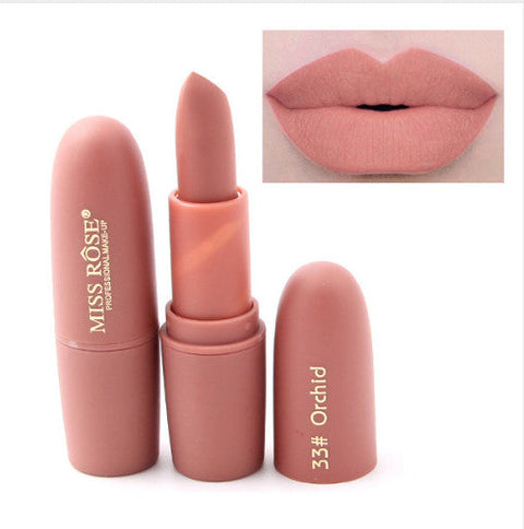 Matte moisturizing lipstick