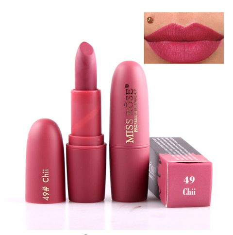 Matte moisturizing lipstick